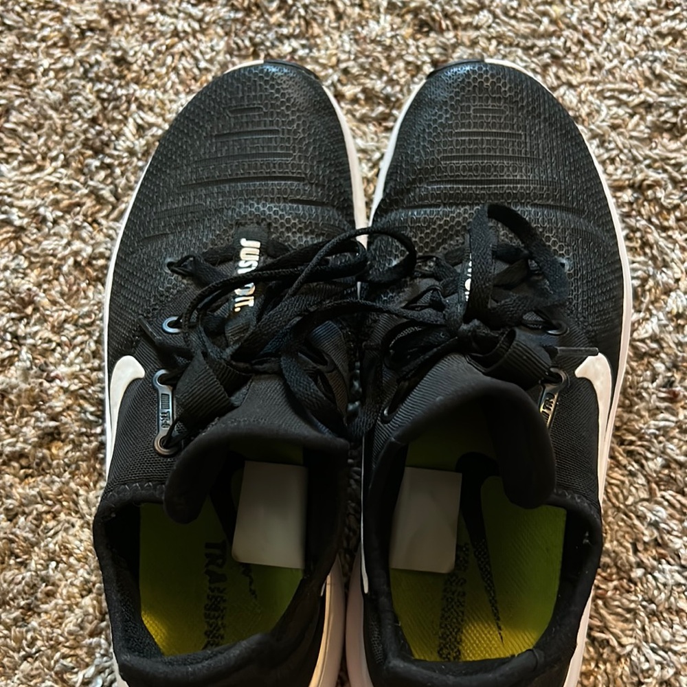 women’s shoes